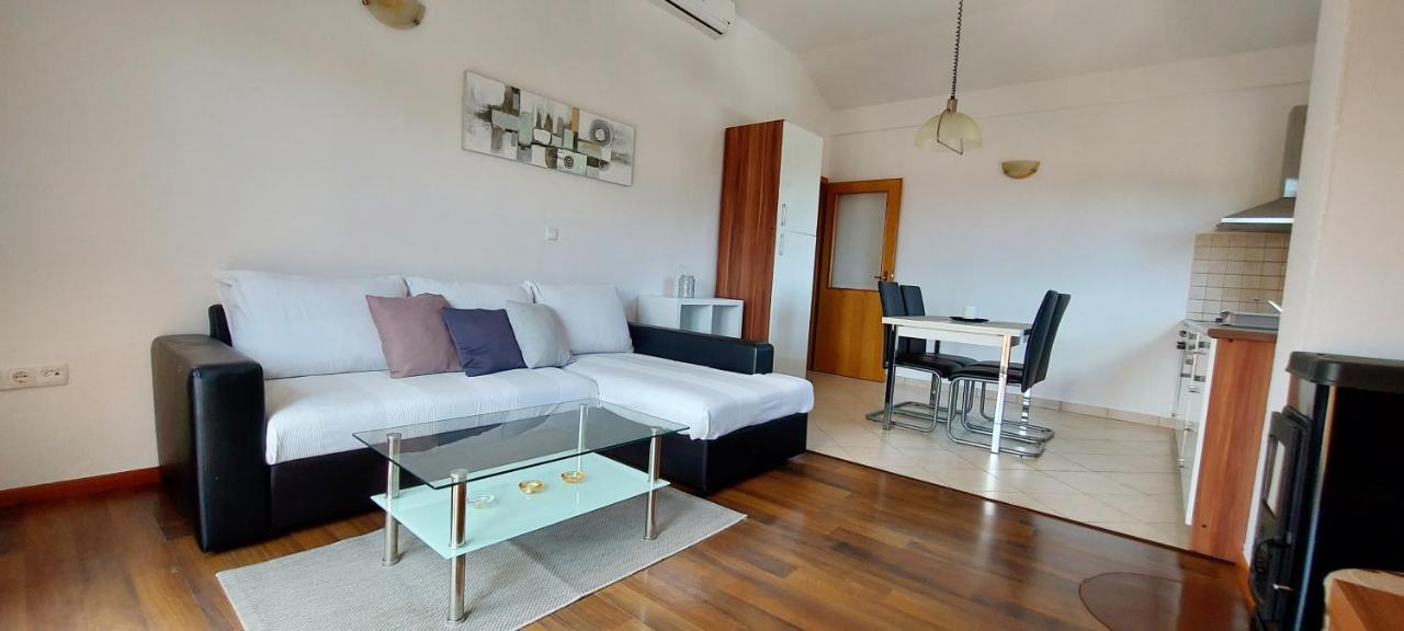 Apartments Marijana Rab Town Room photo